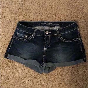 Vanity curvy shorts